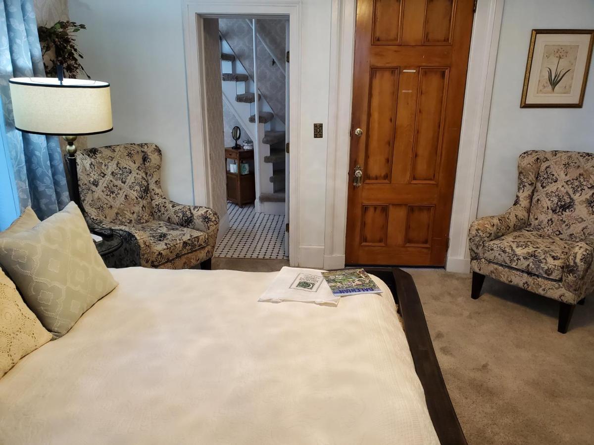 Cloran Mansion Bed & Breakfast Галена Екстериор снимка