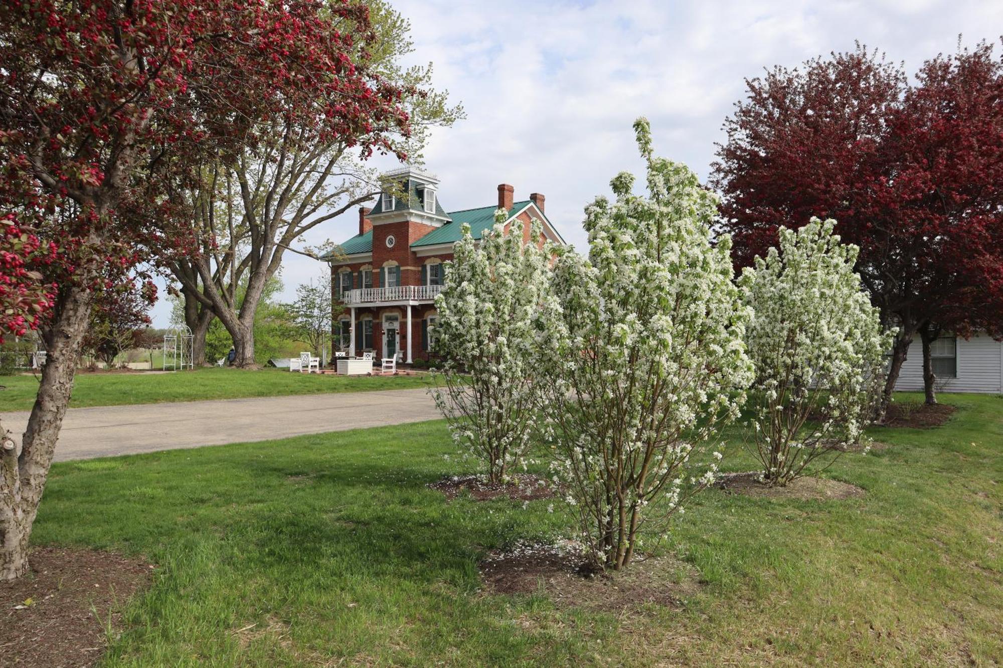 Cloran Mansion Bed & Breakfast Галена Екстериор снимка