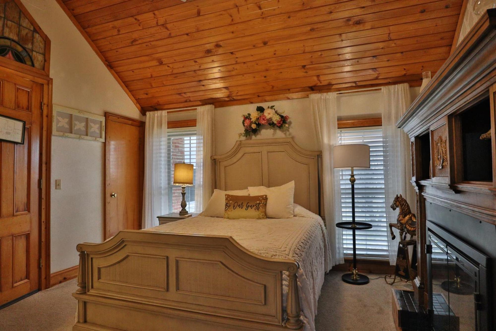 Cloran Mansion Bed & Breakfast Галена Екстериор снимка