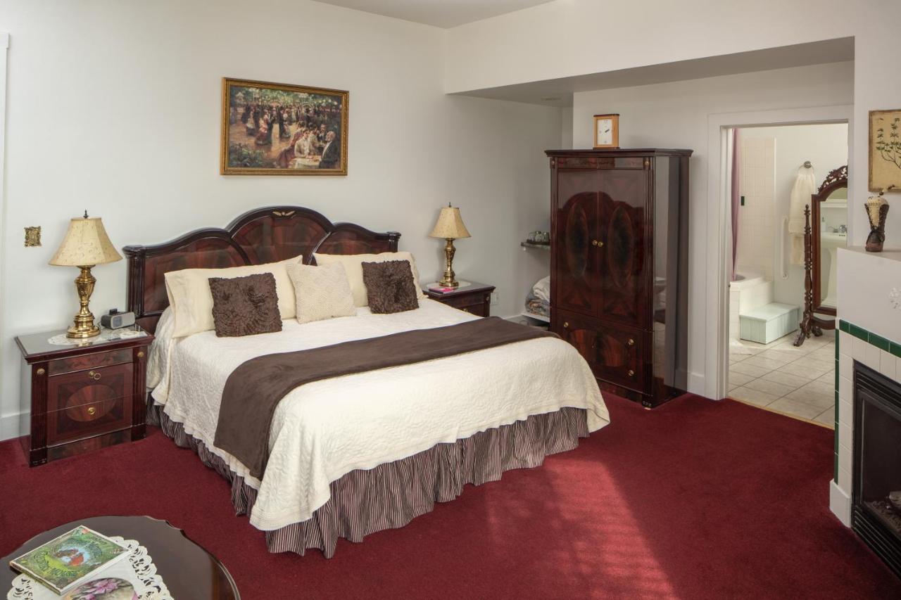 Cloran Mansion Bed & Breakfast Галена Екстериор снимка